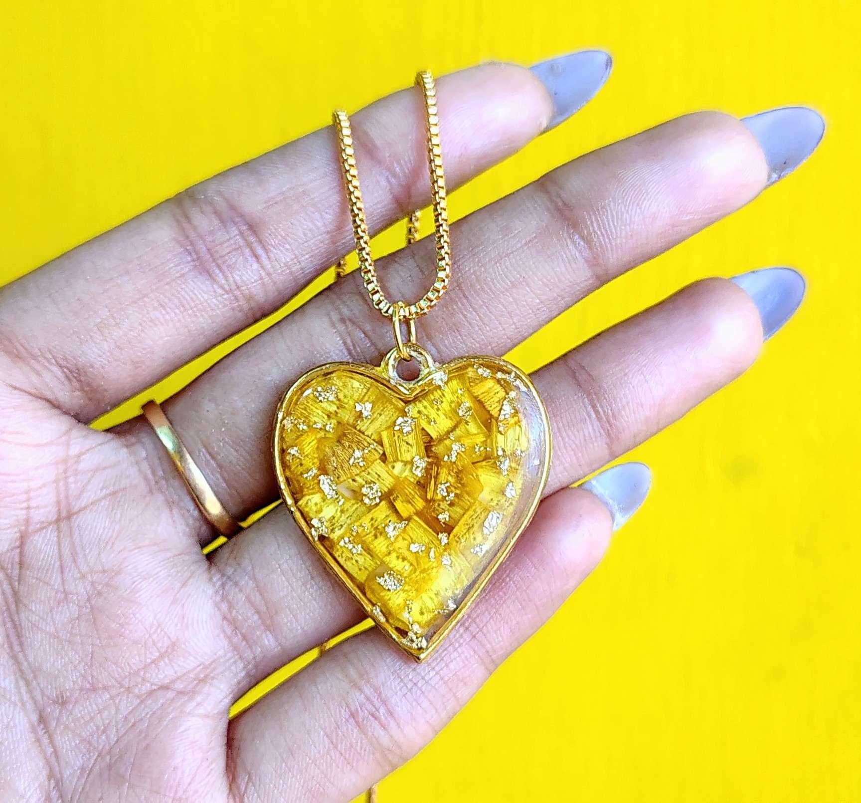 Sunehri Blossom Set 🌼✨ - Thumbnail 2